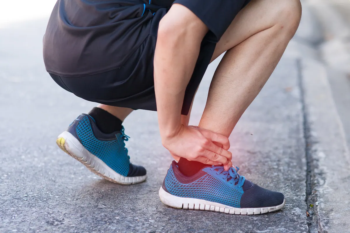 Chiropractor sprain injury treatment