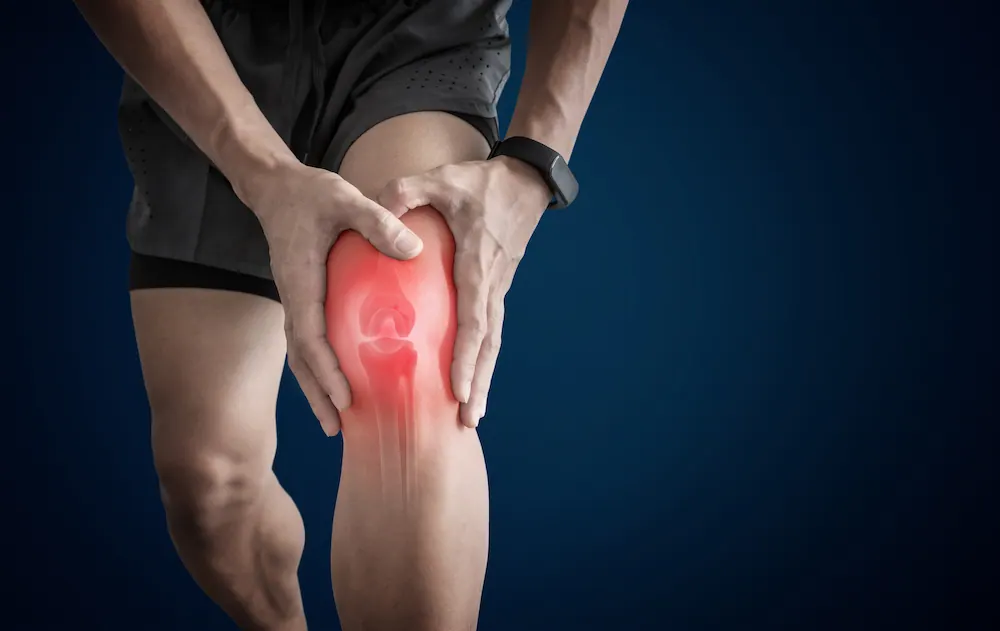 overuse knee pain in athlete